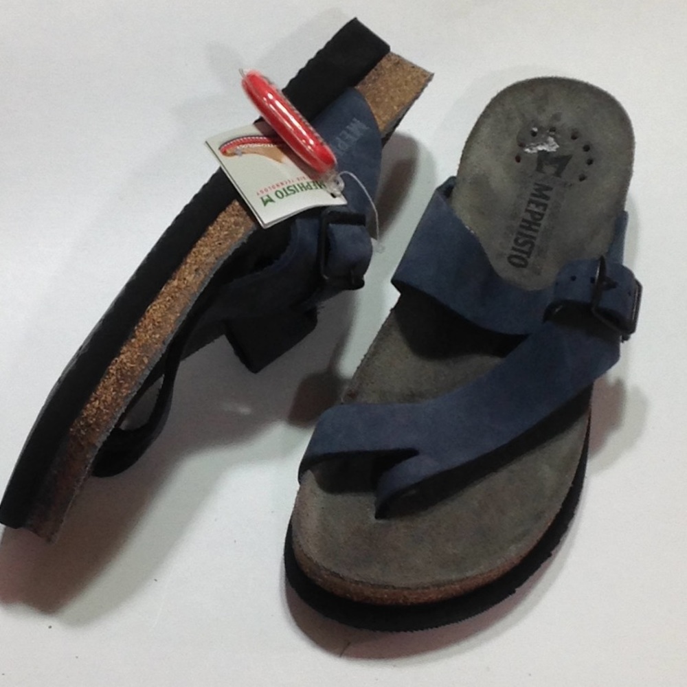 Mephisto  Women's Helen Navy Leather Sandals